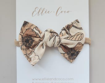 Noeud de bébé neutre bohème, bandeau floral pour bébé, noué, cadeau pour bébé fille, fait main, barrette pour demoiselle d'honneur, serre-tête noeud en nylon