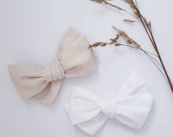 Mid-Sized Bows | Baby Girl Headband  | Baby Girl Gift |  Baby Shower Gift | Toddler Hair Clip | Baby Bows | Hair Accessories | Hair Bows