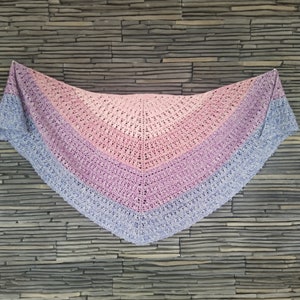 READY TO SHIP Crochet scarf, triangular shawl, crocheted plaid from merino wool
