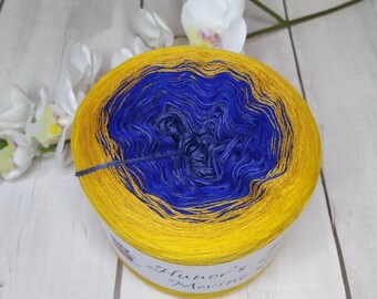 Yellow/Blue, 100% Merino wool superwash yarn cake, gradient colored yarn 3ply - Ready to ship