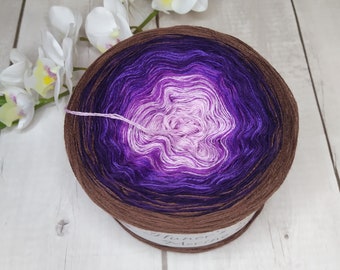 Lilac/chocolate, 100% Merino wool superwash yarn cake, gradient colored yarn 3ply - Ready to ship