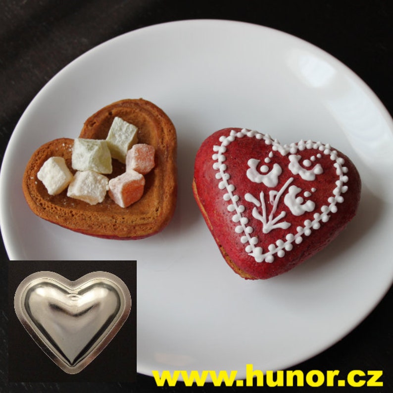 3D heart Metal mold for baking image 1