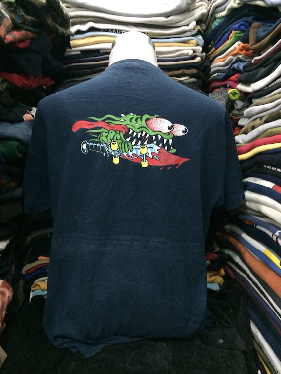 Vintage Santa Cruz Skateboarding Tshirt