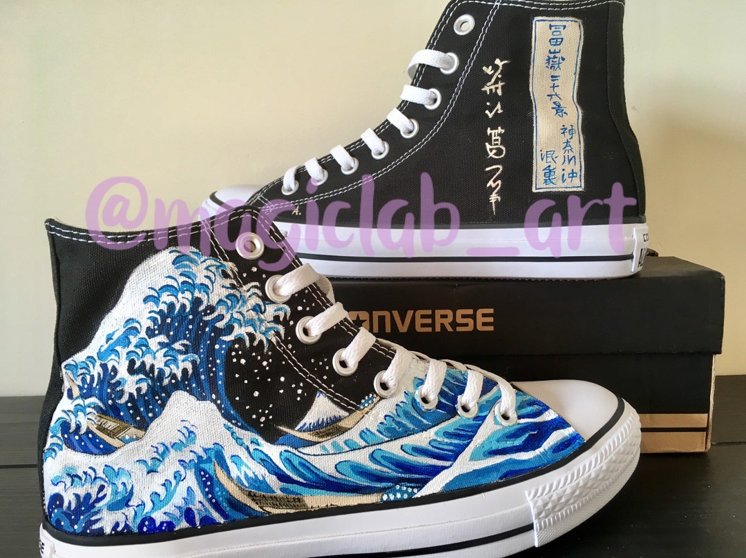 uniposca disegni da fare su scarpe