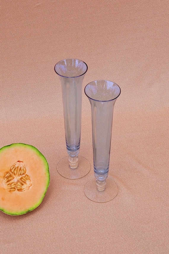 tall skinny champagne glasses