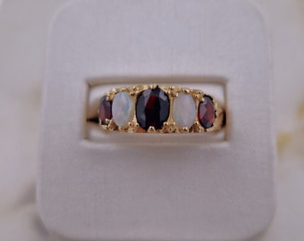 9ct Gold, Garnet &Opal Ring