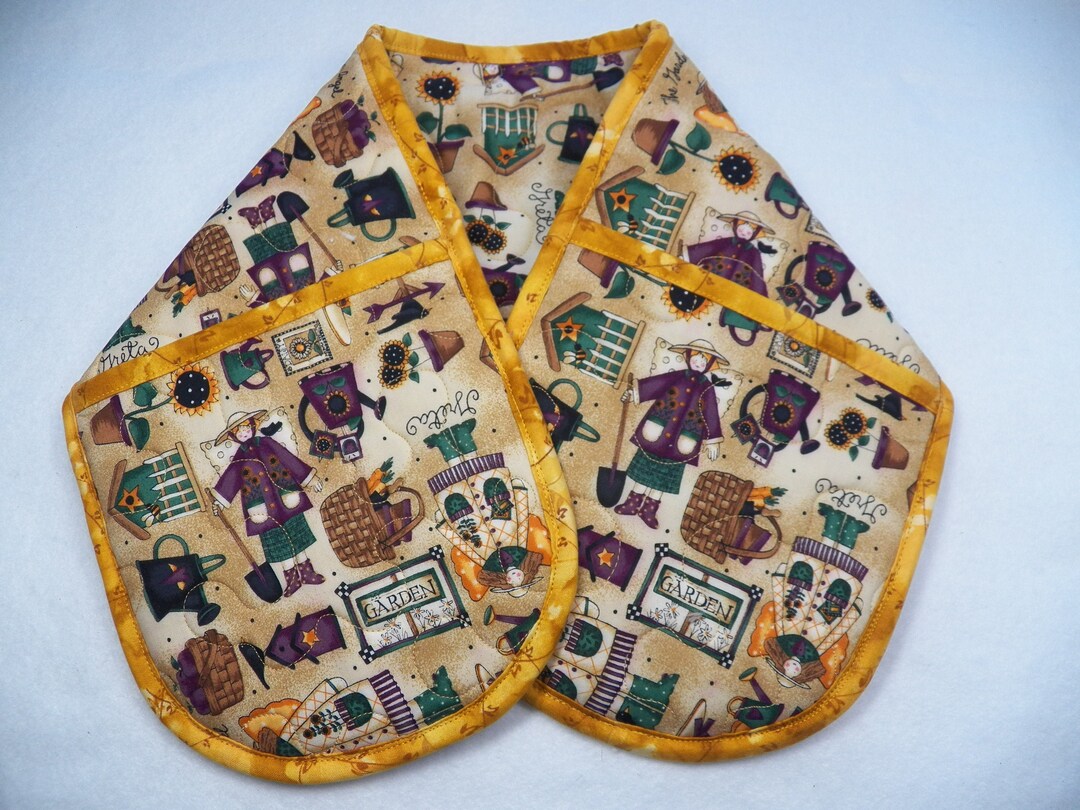 Two Handed Oven Mitt or Two Handed Potholder, Casserole Oven Mitt