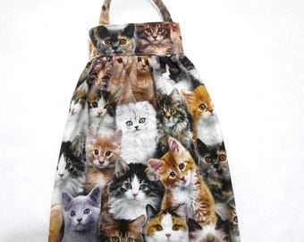 Cat Kitten Lovers Plastic Bag Dispenser or Kitchen Organizer for Recycling Grocery Bags, Plastic Shopping Bag Holder