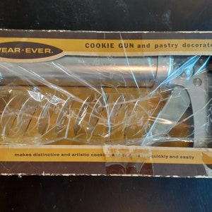 1960s Wear Ever Cookie Gun 8 Recipe Sheet Instant PDF DOWNLOAD Baking