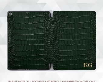 Monogram iPad case Custom initials iPad Air 5 iPad 10th 9th Pro 12.9 11 10.2 10.9 Mini 6 Aesthetic black green crocodile Personalized cover