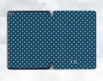 Personalized iPad case Aesthetic initials iPad Air 11 iPad a16 11th 10th gen Pro 13 Mini 7 Custom monogram Dark blue polka dot Trendy cover