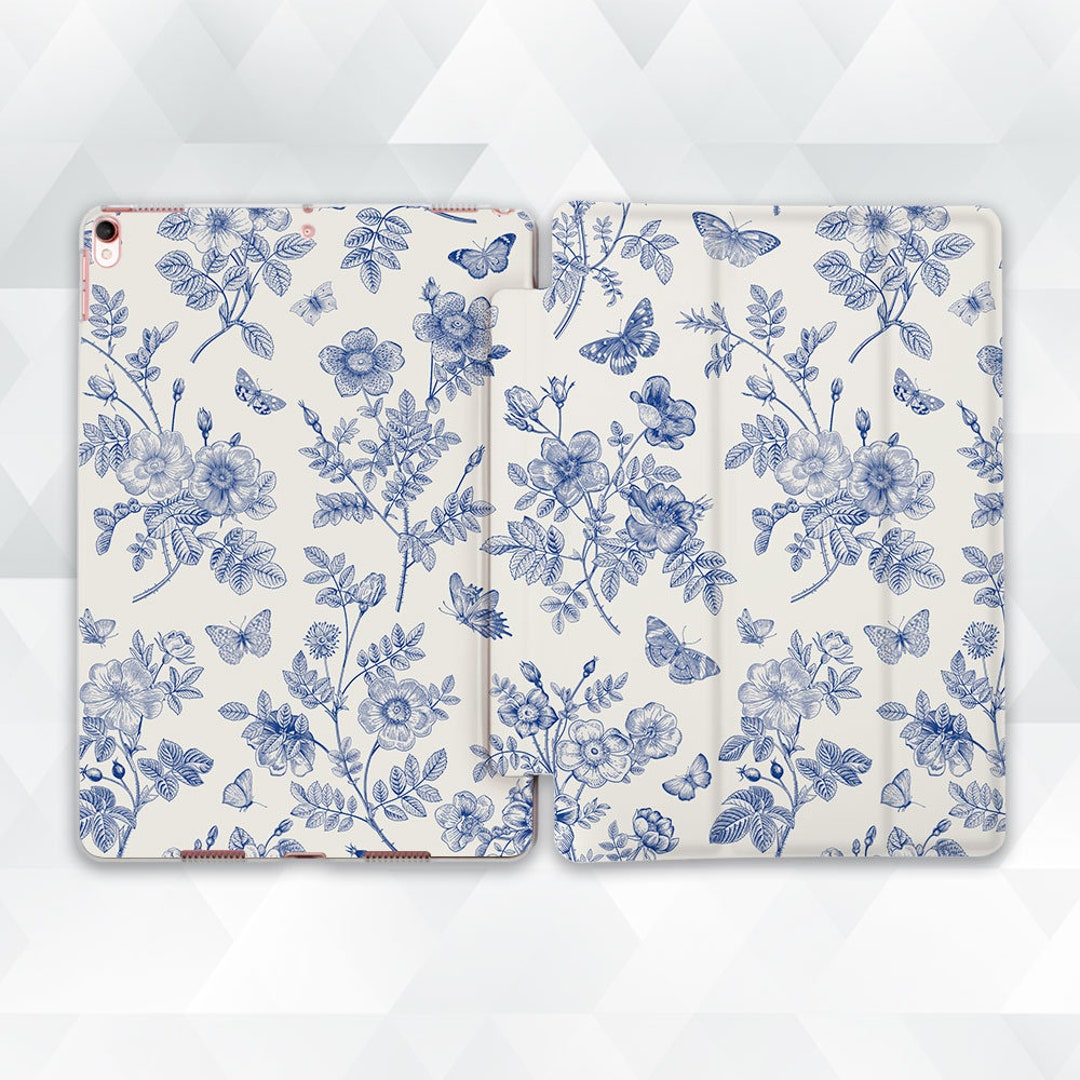 日本未発売 toile de jouy iPadケース ポーチ 生地 花柄 青 両面 Toile De Jouy iPad Case Vintage Floral iPad Air 5 iPad 10th