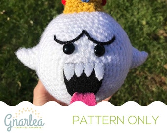 Royal Ghost Amigurumi PATTERN ONLY || Crochet/Knit/Handmade Digital Pattern || Gifts for Gamers/Nerdy Decor