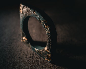 Deconstructed Bracelet, Concrete Bangle, Gold leaf, Stone / Handmade fine jewelry, Unique piece