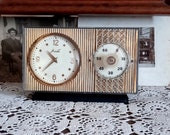 Vintage desk clock, mantel clock, shelf clock, Agat, timer, mechanical clock, wind up, Russian, Soviet clock USSR clock, kitchen decor