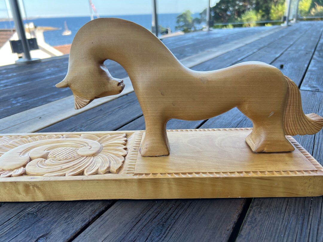 Vintage Norwegian Handmade Mangle Board Wood Carving With Handle in