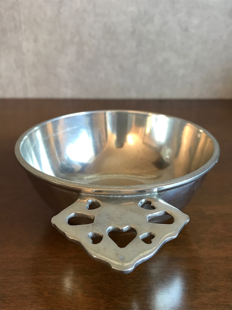 Vintage Askvoll Brug Støpt Tinn Small Handmade Pewter Tomling Bowl