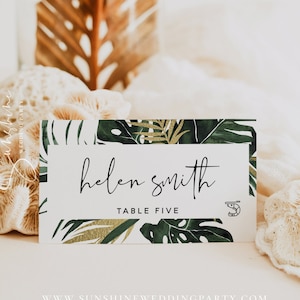 Modelo de cartões de lugar com vegetação tropical, casamento Monstera, cartões de lugar dobráveis em forma de tenda, cartões de lugar planos, cartões de nome de mesa, download instantâneo, TG1