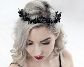 Black bridal hair piece, Gothic wedding  headpiece, Black crown - LZZY