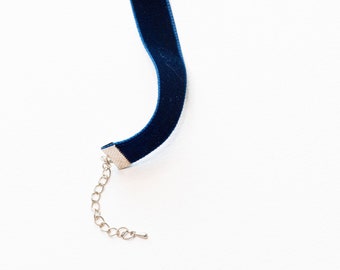 Blue velvet choker, Minimalist choker in navy blue, Gothic choker necklace