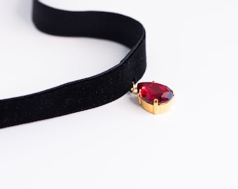 Black tulle veil, circle drop veil, alternative bridal veil, goth bride veil, black wedding veil - ALISSA