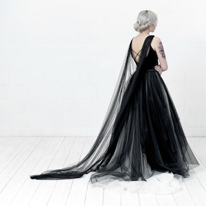 Custom color bridal cape, Gothic black wedding cape - FLOOR