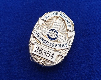 Blade Runner 2019 Mini Badge Pin -gold-