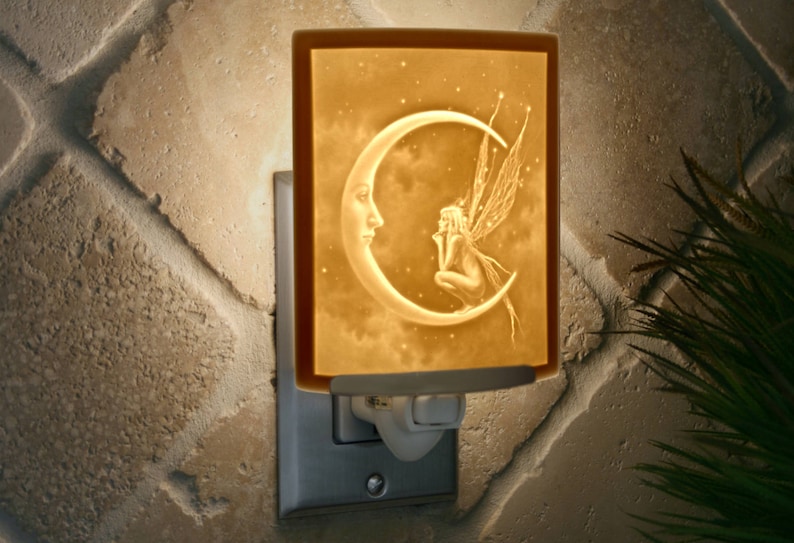 The Porcelain Garden Inc Catch A Falling Star Lithophane Night Light - Thumbnail 2
