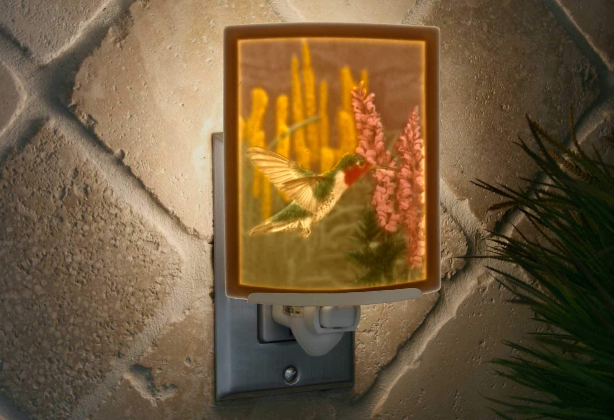 NEW NIB Curved Porcelain Lithophane Night Light By Porcelain Garden