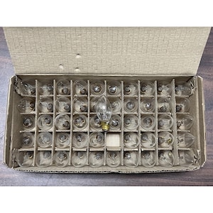 Incandescent C7 E-12 clear night light bulbs, 5W, box of 50, 1500 hour, warm white