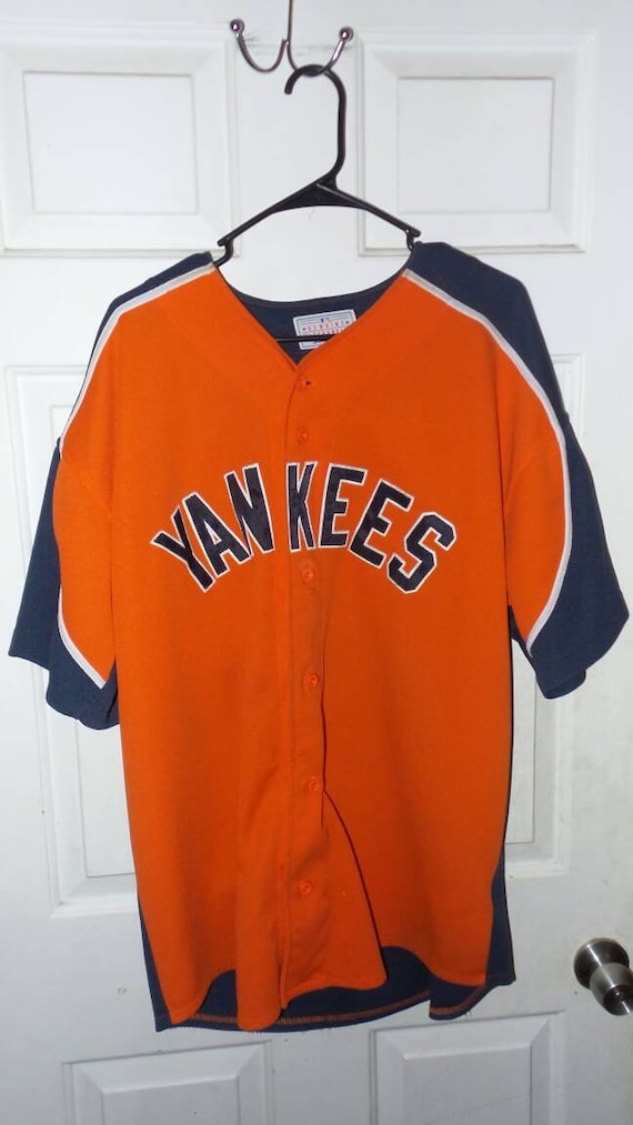 red yankees jersey
