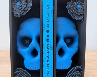Blue Skull Book Nook Set | Bookshelf Accent | Dark Romance Shelf Styling | Moody Reader Gift
