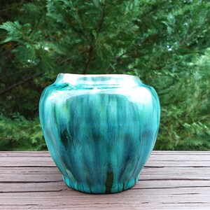 Antique Handmade Chinese Ceramic Jar Flambe Glaze Blue Green Pottery Vase