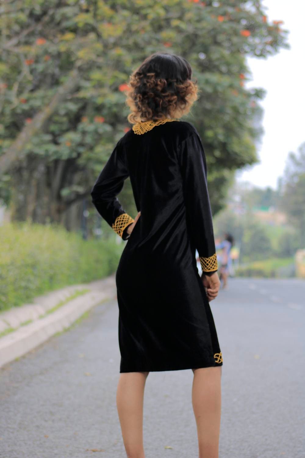 black dress with gold accents Impeccable Taste Sequin Maxi Dress - Black/Gold