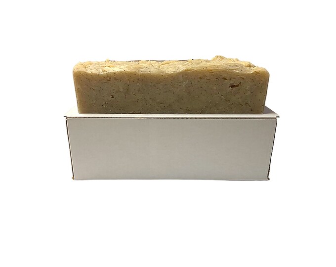 Wholesale Pine Scotch Sandalwood Soap Loaf, 3+ lbs. Soap Log Renders Eleven  1" Handmade Soap Bars