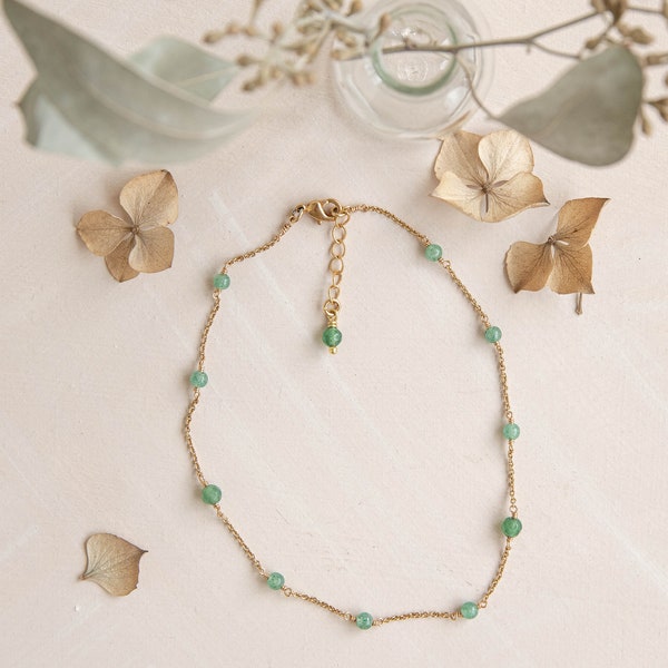 Bracelet en jade délicat, chaîne fine en argent sterling rempli d'or, bracelet en jade vert naturel, bracelet en chaîne délicat, pierres précieuses recyclées