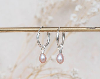 pink pearl sterling silver hoop earrings, natural shell pink pearl, bridesmaid earrings, june birthstone earrings, pearl wedding earrings