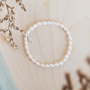 elasticated freshwater pearl bracelet, real pearl bracelet, stretchy pearl bracelet, small pearl bracelet image 1