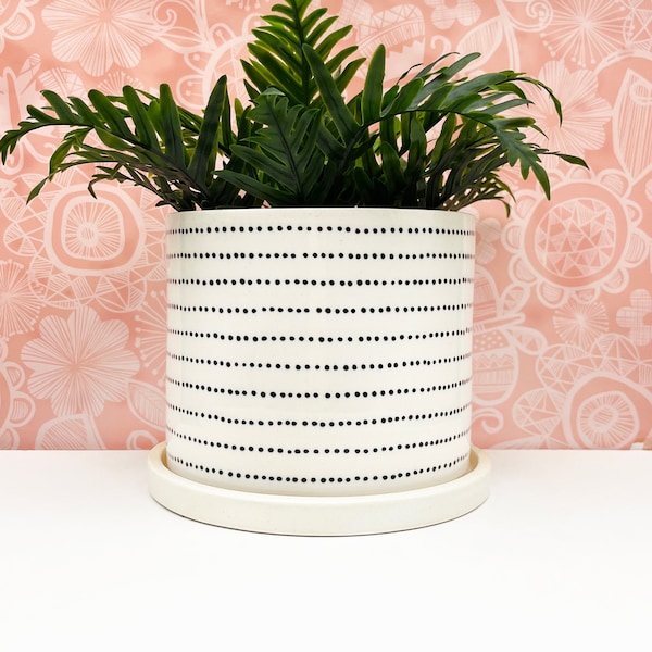 Dotted Stripe Ceramic Planter-large with drainage tray