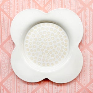 White Dotted Flower Ceramic Tray