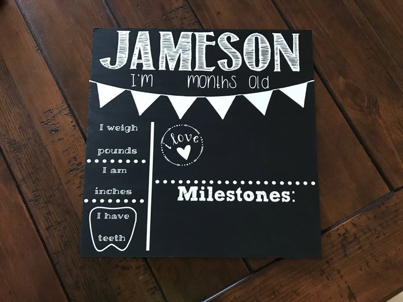 Download Baby milestone chalkboard / monthly baby sign ...