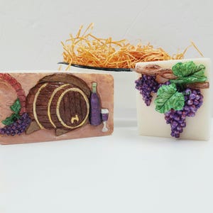 Wine Themed Soap Set Gift, Wine Lover Gift, Winery Wedding Soap Set, Grapes and Wine Soap Bar Set