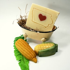 Iowa Soap Set, Iowa Gift, Iowa Souvenir, Iowa Themed Gift, Moving to Iowa Gift, Visit Iowa, Corn Soap Gift, Iowa Farmer Gift