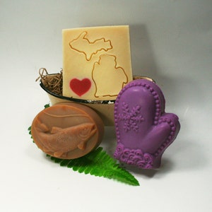 Michigan Soap Set, Michigan Gift, Michigan Souvenir, MichiganThemed Gift, Moving to Michigan Gift, Visit Michigan, The Mitten State Gift