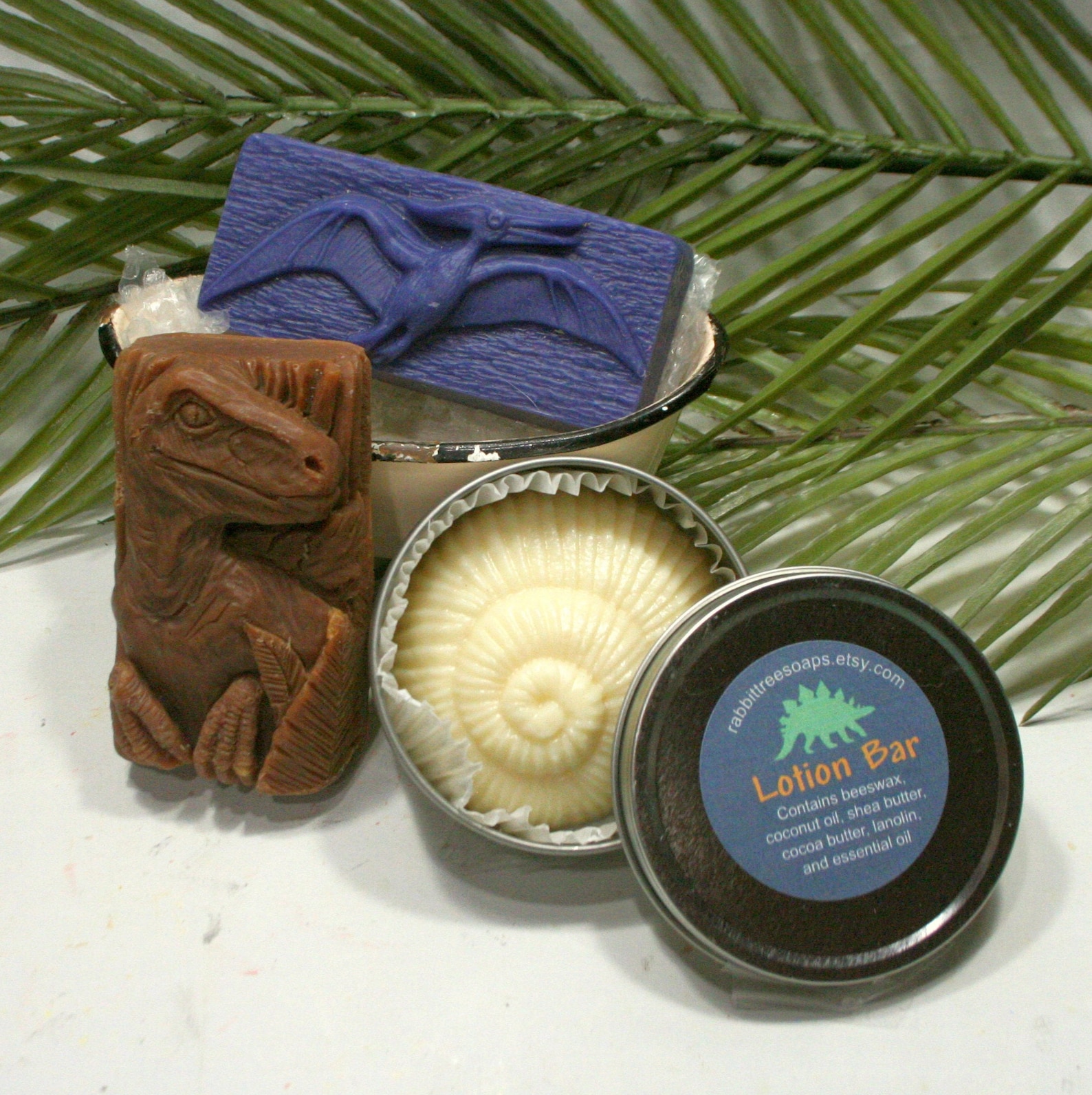 bath and body works dinosaur soap