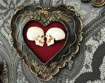 True love is forever - THE ORIGINAL - framed miniature realistic human skulls - Til death do us part - 3D Gothic Wall Art
