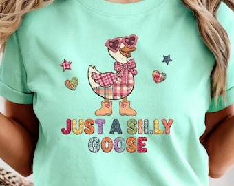 Camiseta con parche de ganso tonto "falso" Camiseta linda de ganso Regalo para el Día de la Madre Diseño de lunares y cuadros Diseño floral Patchwork Colores cómodos y coloridos Ganso divertido