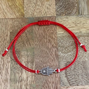 Hamsa Hand Evil Eye Regulowana Czerwona Bransoletka Sznurkowa, Ochronny Prezent na Szczęście dla Niej/Niego – Urodziny, Przyjaźń, Rodzina, Współpracownik, Wielka Brytania