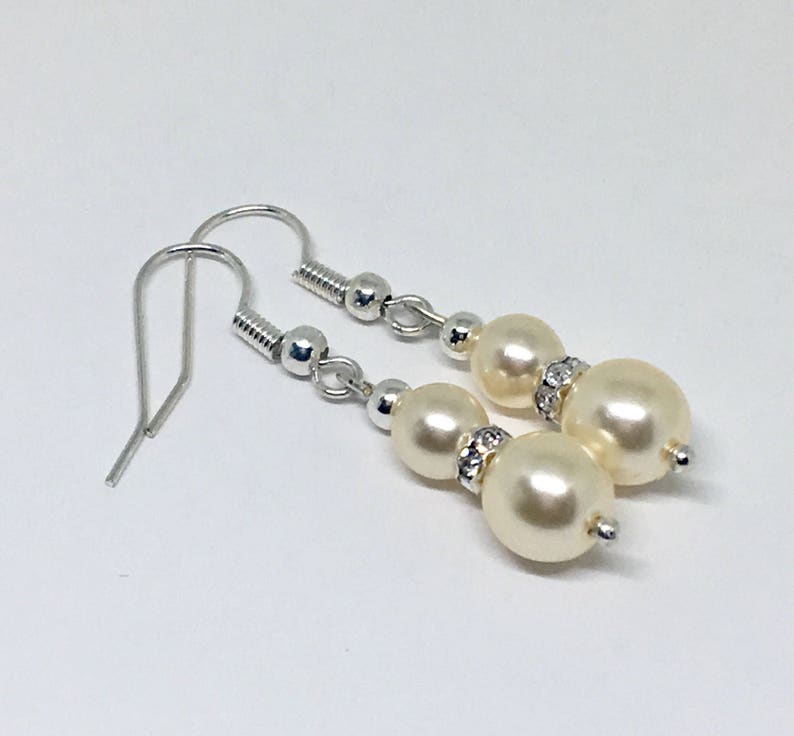 Pearl Earrings Bridesmaids Earrings,Clip on Dangle Earrings Elegant Earrings Elegant Cream Pearl Earrings Bridal Earrings Gift for Her