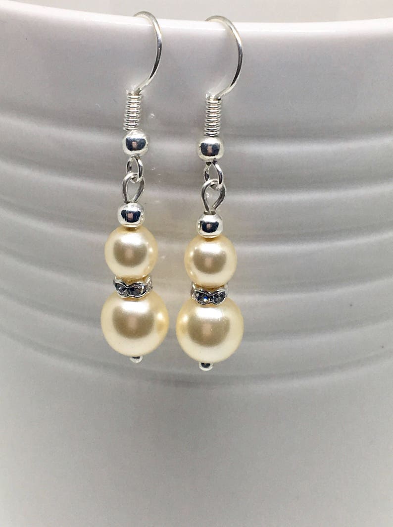 Pearl Earrings Bridesmaids Earrings,Clip on Dangle Earrings Elegant Earrings Elegant Cream Pearl Earrings Bridal Earrings Gift for Her